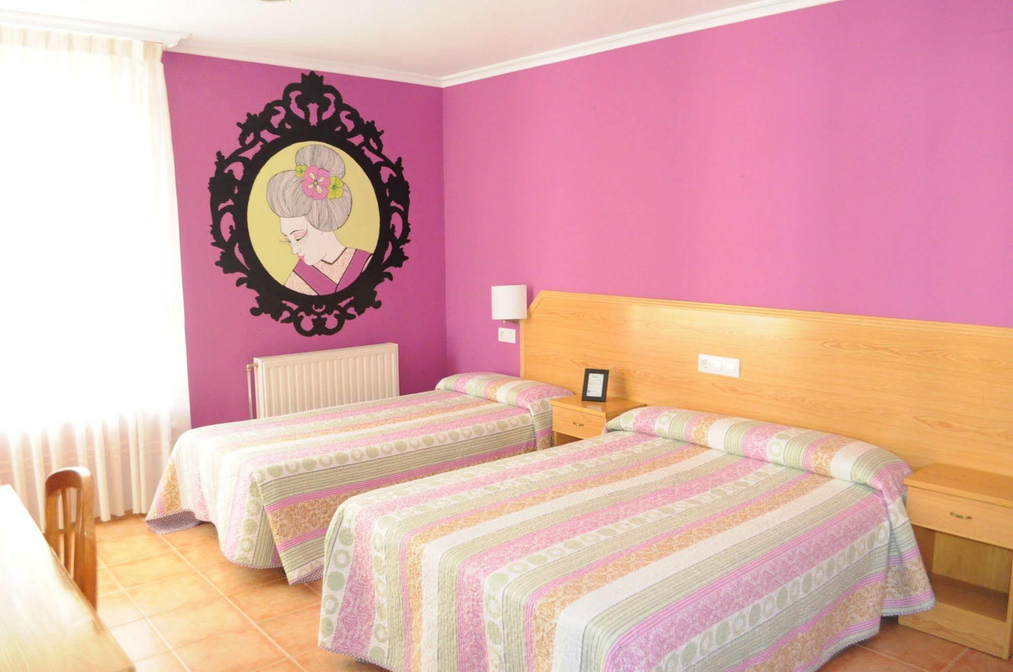 Hotel Brios Луго Екстер'єр фото