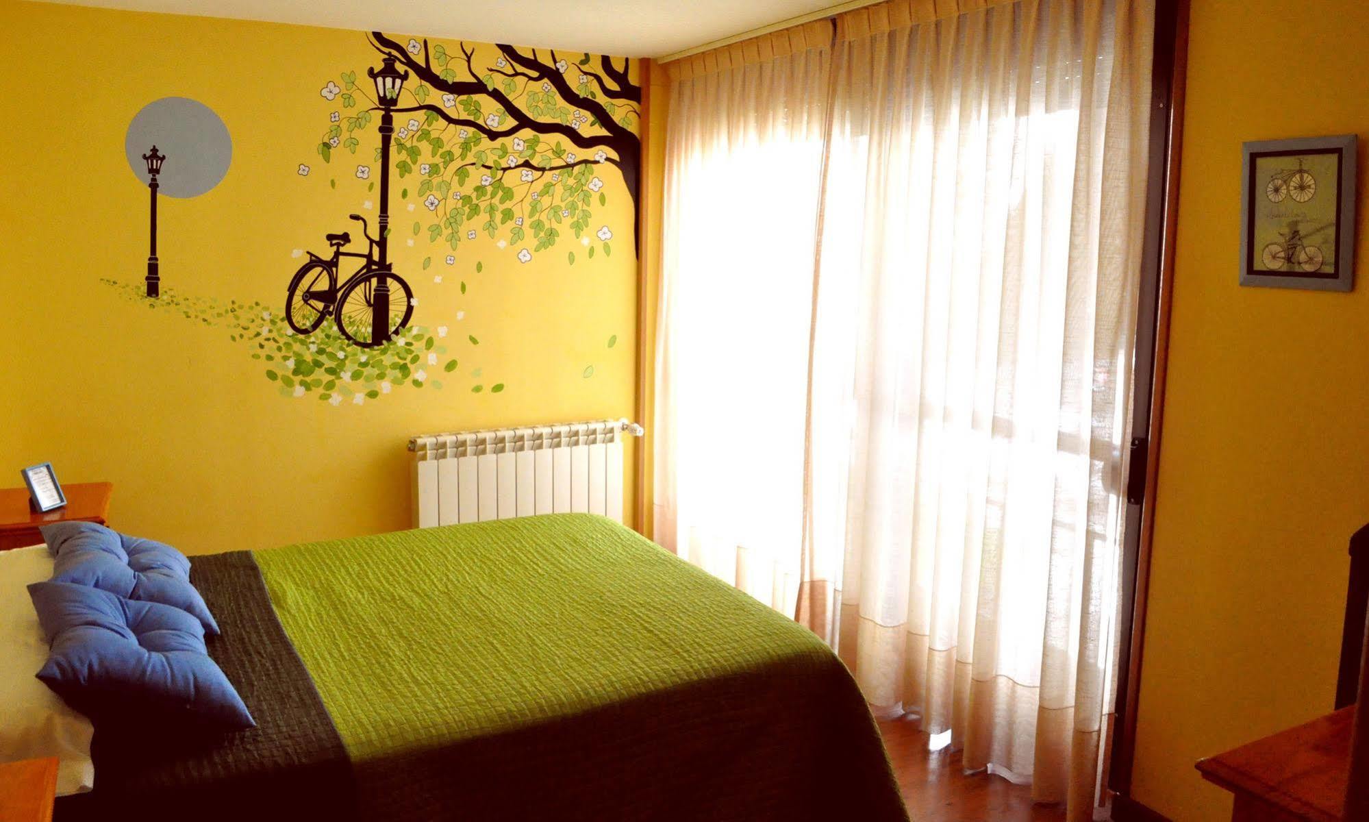 Hotel Brios Луго Екстер'єр фото