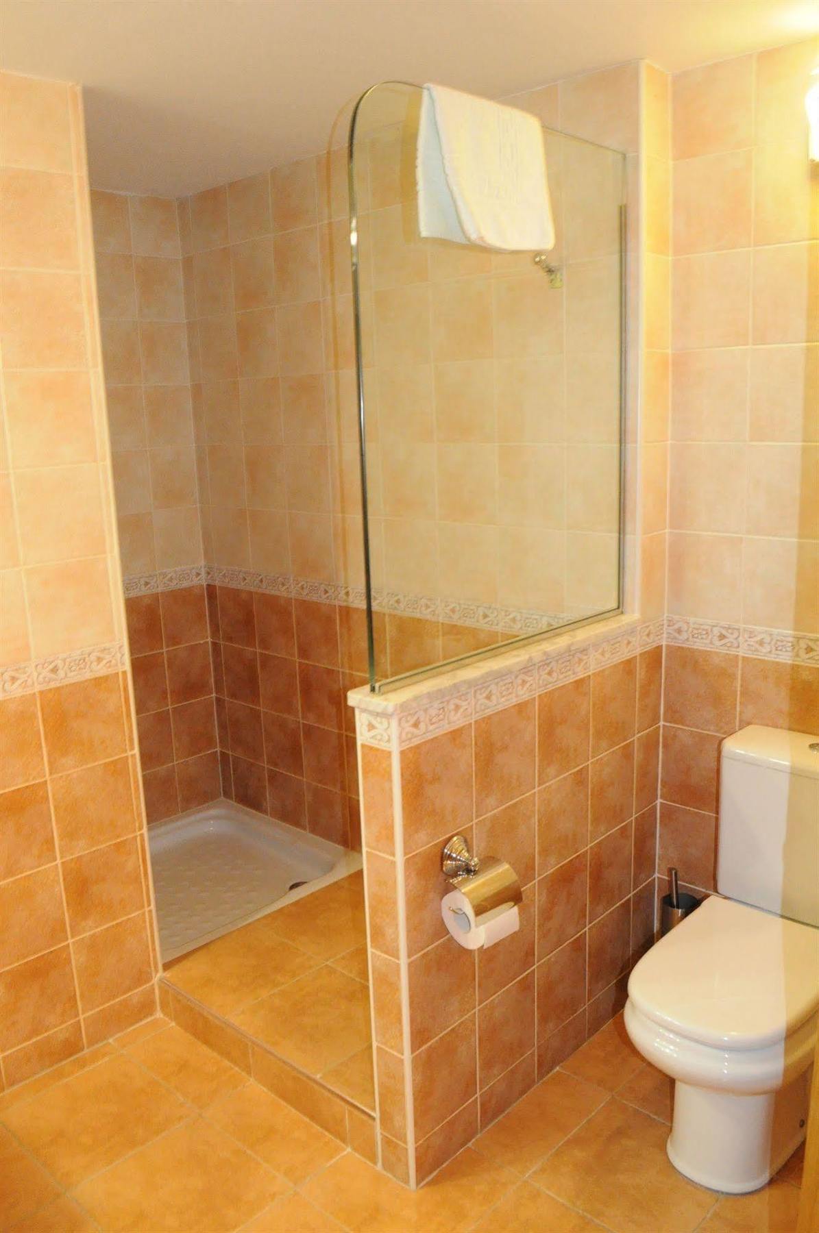 Hotel Brios Луго Екстер'єр фото